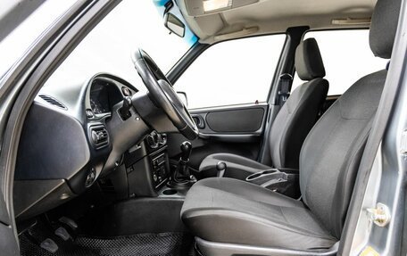 Chevrolet Niva I рестайлинг, 2015 год, 638 000 рублей, 24 фотография