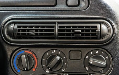 Chevrolet Niva I рестайлинг, 2015 год, 638 000 рублей, 19 фотография