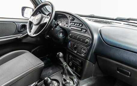 Chevrolet Niva I рестайлинг, 2015 год, 638 000 рублей, 28 фотография