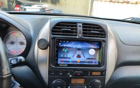 Toyota RAV4, 2003 год, 750 000 рублей, 9 фотография