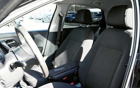 Volkswagen Polo VI (EU Market), 2011 год, 685 000 рублей, 15 фотография