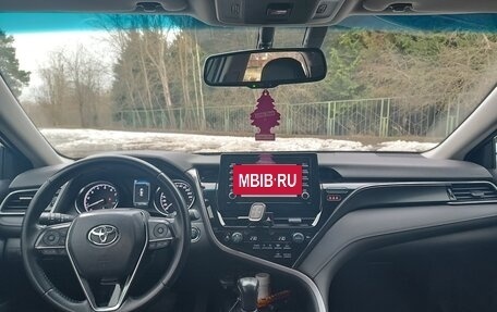 Toyota Camry, 2021 год, 2 800 000 рублей, 12 фотография