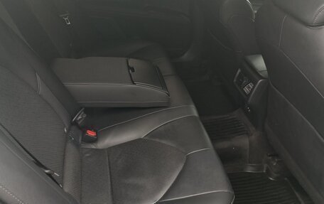 Toyota Camry, 2021 год, 2 800 000 рублей, 21 фотография