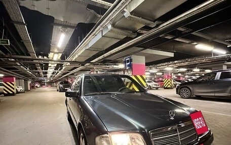 Mercedes-Benz C-Класс, 1996 год, 280 000 рублей, 3 фотография