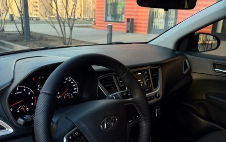 Hyundai Solaris II рестайлинг, 2021 год, 1 150 000 рублей, 7 фотография