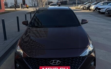 Hyundai Solaris II рестайлинг, 2021 год, 1 150 000 рублей, 5 фотография