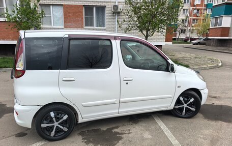 Toyota FunCargo, 2003 год, 465 000 рублей, 3 фотография