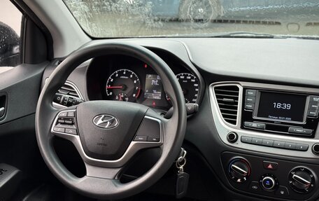 Hyundai Solaris II рестайлинг, 2021 год, 1 249 000 рублей, 17 фотография