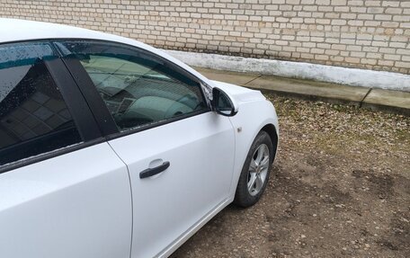 Chevrolet Cruze II, 2011 год, 690 000 рублей, 6 фотография