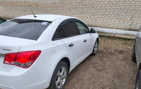 Chevrolet Cruze II, 2011 год, 690 000 рублей, 8 фотография