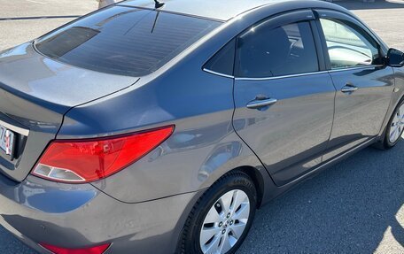 Hyundai Solaris II рестайлинг, 2016 год, 1 100 000 рублей, 4 фотография