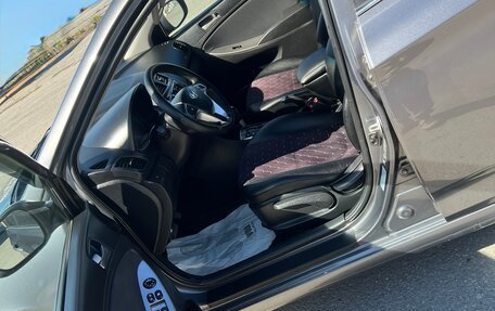 Hyundai Solaris II рестайлинг, 2016 год, 1 100 000 рублей, 7 фотография