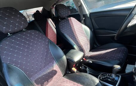 Hyundai Solaris II рестайлинг, 2016 год, 1 100 000 рублей, 14 фотография