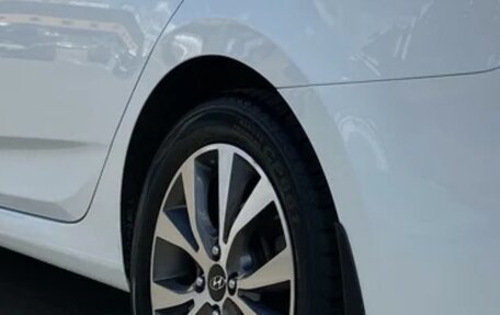 Hyundai Solaris II рестайлинг, 2016 год, 1 199 999 рублей, 18 фотография