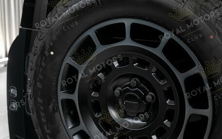 Land Rover Defender II, 2025 год, 29 000 000 рублей, 6 фотография