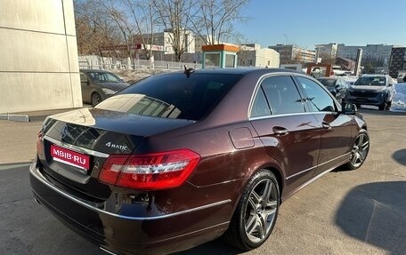 Mercedes-Benz E-Класс, 2012 год, 2 280 000 рублей, 1 фотография