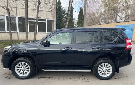 Toyota Land Cruiser Prado 150 рестайлинг 2, 2015 год, 3 600 000 рублей, 13 фотография