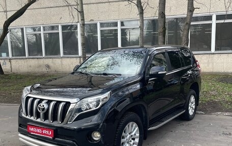 Toyota Land Cruiser Prado 150 рестайлинг 2, 2015 год, 3 600 000 рублей, 2 фотография