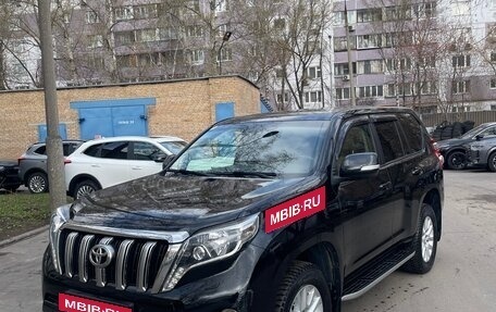 Toyota Land Cruiser Prado 150 рестайлинг 2, 2015 год, 3 600 000 рублей, 12 фотография