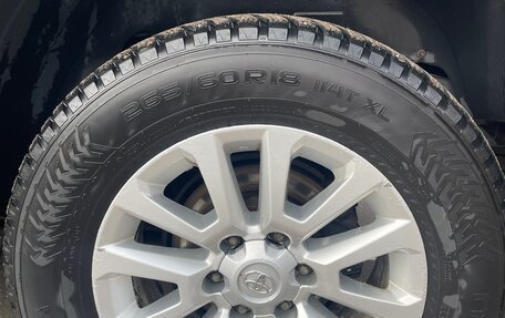 Toyota Land Cruiser Prado 150 рестайлинг 2, 2015 год, 3 600 000 рублей, 19 фотография