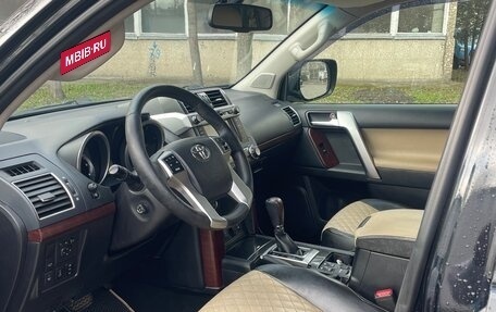 Toyota Land Cruiser Prado 150 рестайлинг 2, 2015 год, 3 600 000 рублей, 17 фотография