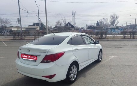 Hyundai Solaris II рестайлинг, 2014 год, 1 150 000 рублей, 5 фотография
