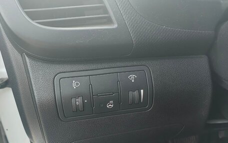 Hyundai Solaris II рестайлинг, 2014 год, 1 150 000 рублей, 14 фотография