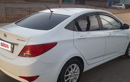 Hyundai Solaris II рестайлинг, 2014 год, 1 150 000 рублей, 16 фотография