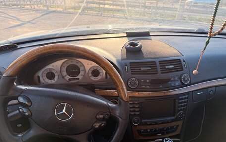 Mercedes-Benz E-Класс, 2008 год, 830 000 рублей, 12 фотография