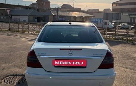 Mercedes-Benz E-Класс, 2008 год, 830 000 рублей, 4 фотография