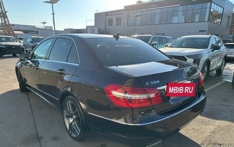 Mercedes-Benz E-Класс, 2012 год, 2 280 000 рублей, 2 фотография