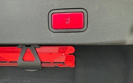 Mercedes-Benz E-Класс, 2012 год, 2 280 000 рублей, 13 фотография