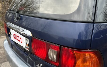 Toyota Ipsum II, 1999 год, 470 000 рублей, 8 фотография