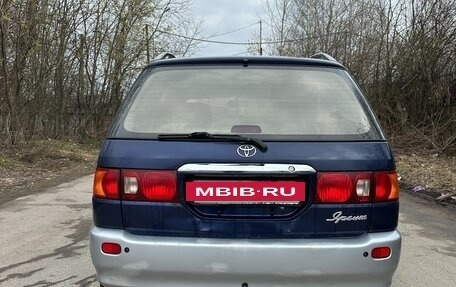 Toyota Ipsum II, 1999 год, 470 000 рублей, 3 фотография