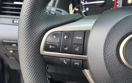 Lexus RX IV рестайлинг, 2018 год, 4 100 000 рублей, 12 фотография