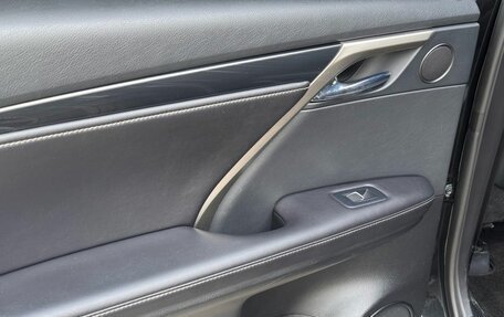 Lexus RX IV рестайлинг, 2018 год, 4 100 000 рублей, 22 фотография
