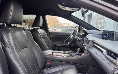 Lexus RX IV рестайлинг, 2018 год, 4 100 000 рублей, 34 фотография