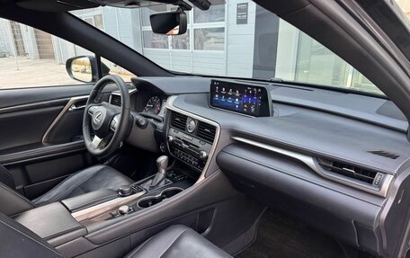 Lexus RX IV рестайлинг, 2018 год, 4 100 000 рублей, 33 фотография