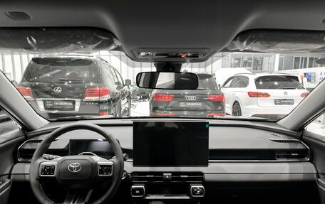 Toyota RAV4, 2026 год, 4 850 000 рублей, 14 фотография