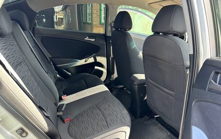 Hyundai Solaris II рестайлинг, 2014 год, 890 000 рублей, 8 фотография