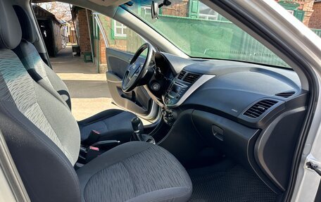 Hyundai Solaris II рестайлинг, 2014 год, 890 000 рублей, 7 фотография