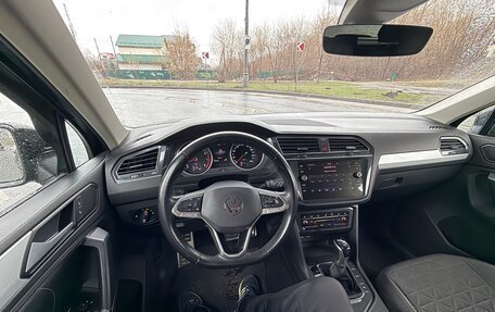 Volkswagen Tiguan II, 2021 год, 2 900 000 рублей, 13 фотография