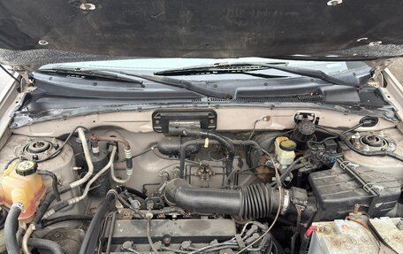 Ford Escape II, 2000 год, 520 000 рублей, 17 фотография