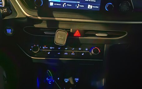 Hyundai Sonata VIII, 2020 год, 2 200 000 рублей, 14 фотография