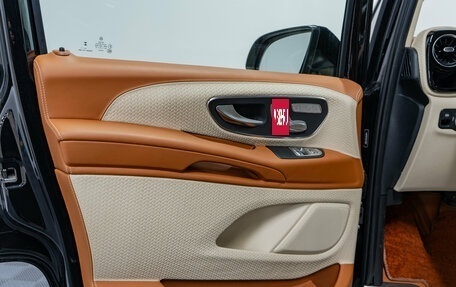 Mercedes-Benz Vito, 2024 год, 9 900 000 рублей, 28 фотография