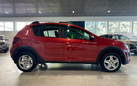 Renault Sandero II рестайлинг, 2014 год, 850 000 рублей, 2 фотография