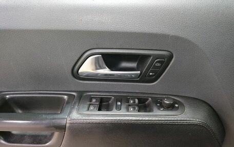 Volkswagen Amarok I рестайлинг, 2011 год, 1 385 000 рублей, 19 фотография