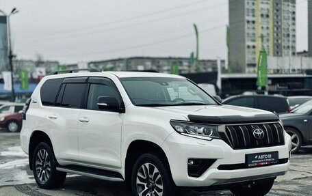 Toyota Land Cruiser Prado 150 рестайлинг 2, 2022 год, 6 149 000 рублей, 5 фотография