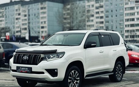 Toyota Land Cruiser Prado 150 рестайлинг 2, 2022 год, 6 149 000 рублей, 3 фотография