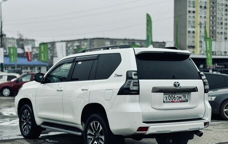 Toyota Land Cruiser Prado 150 рестайлинг 2, 2022 год, 6 149 000 рублей, 7 фотография